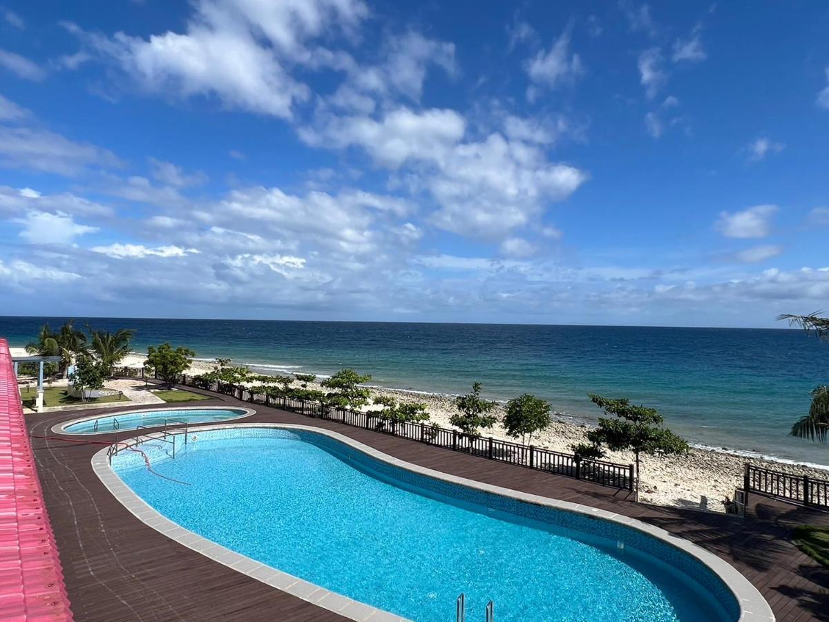 W Golf Resort Oslob Extérieur photo