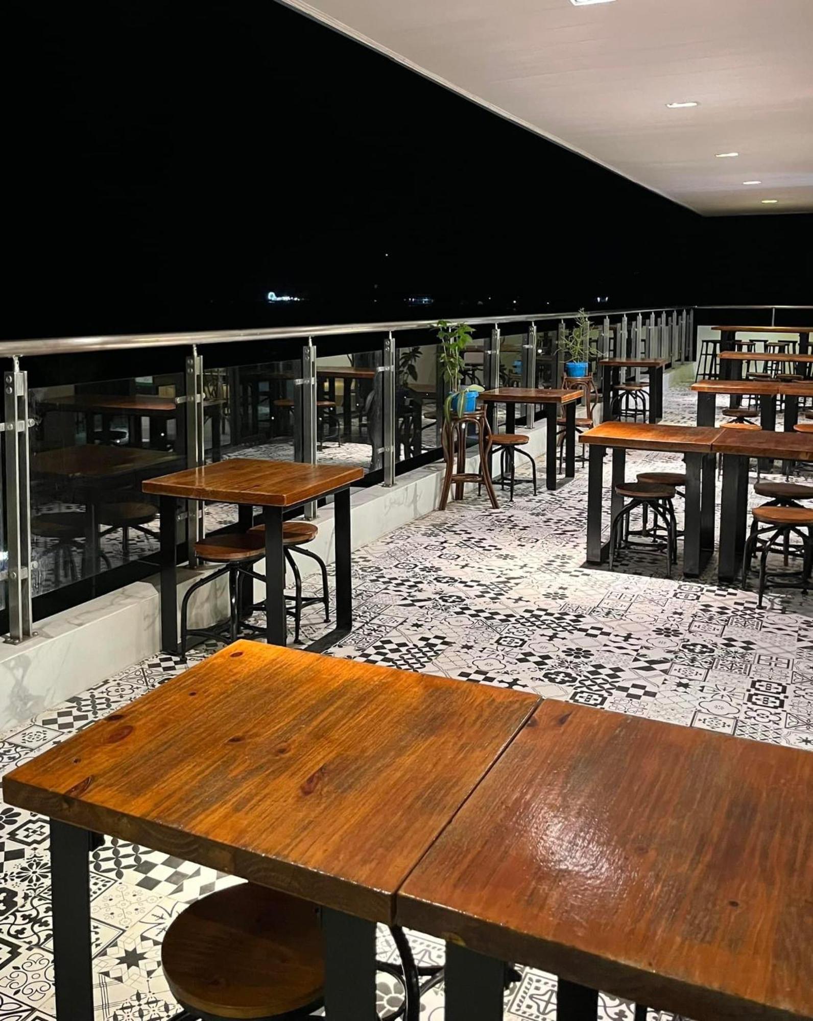 W Golf Resort Oslob Extérieur photo